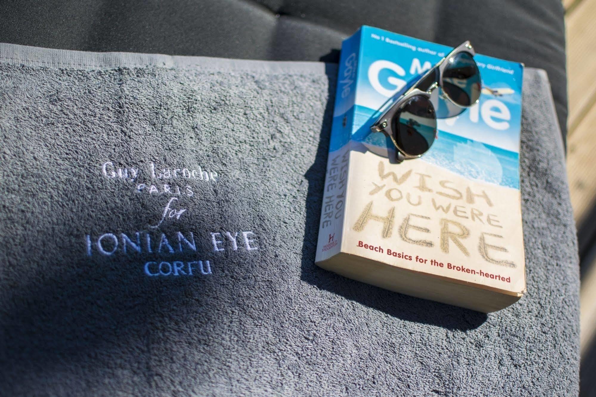Ionian Eye Design Studios & Spa 메손기 외부 사진