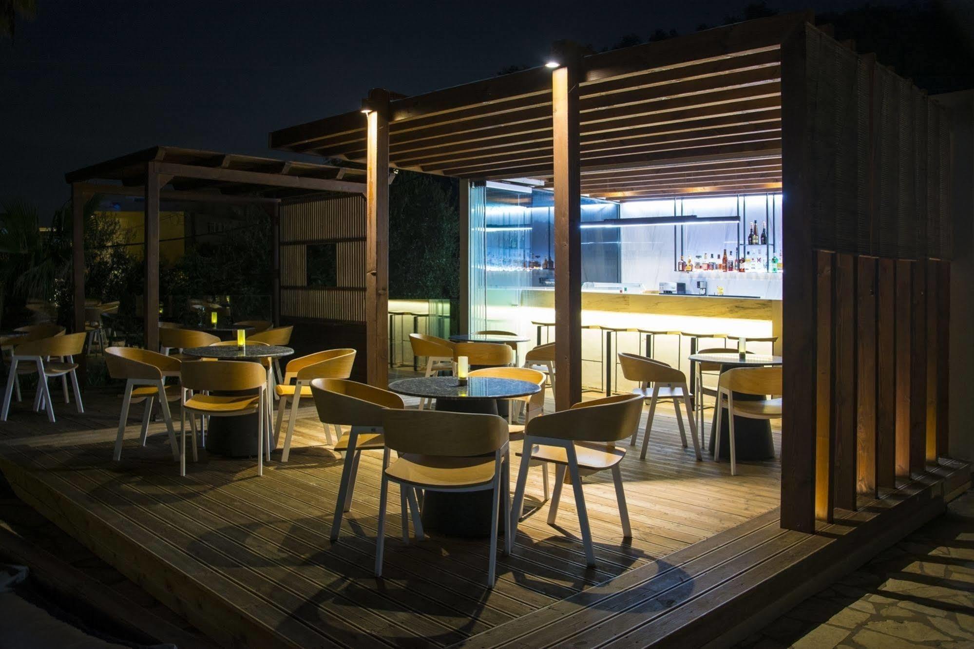 Ionian Eye Design Studios & Spa 메손기 외부 사진