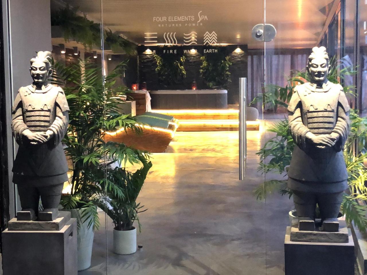 Ionian Eye Design Studios & Spa 메손기 외부 사진