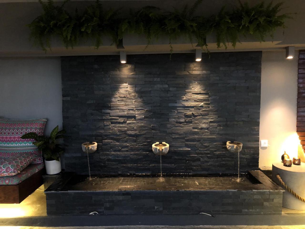 Ionian Eye Design Studios & Spa 메손기 외부 사진